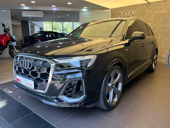 AUDI-Q7-2025