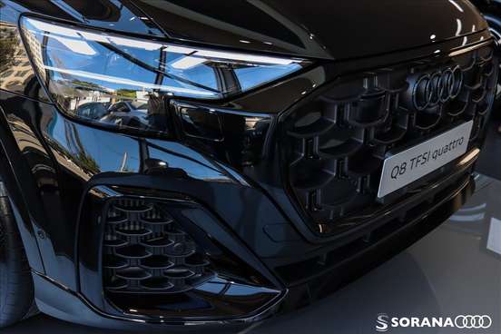AUDI-Q8-2025