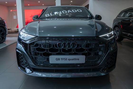 AUDI Q8 3.0 TFSI GASOLINA PERFORMANCE BLACK QUATTRO TIPTRONIC