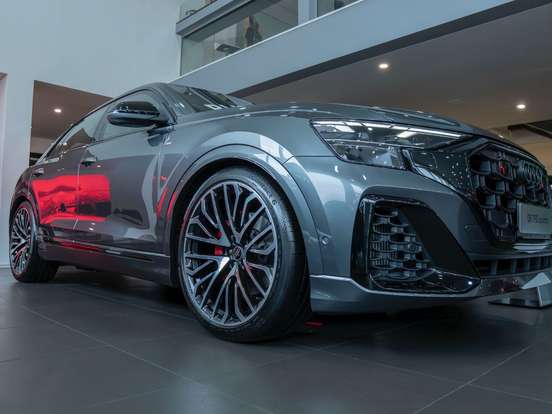 AUDI-Q8-3.0 TFSI GASOLINA PERFORMANCE BLACK QUATTRO TIPTRONIC AUDI-Q8-2025