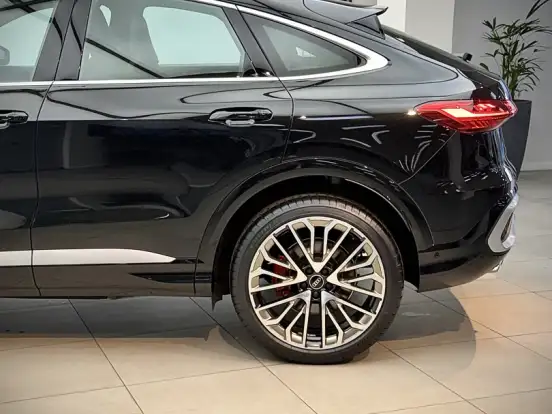 AUDI-SQ5-3.0 V6 TFSI GASOLINA SPORTBACK QUATTRO S TRONIC AUDI-SQ5-2026