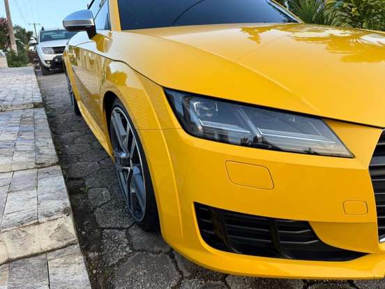 AUDI-TT-2015