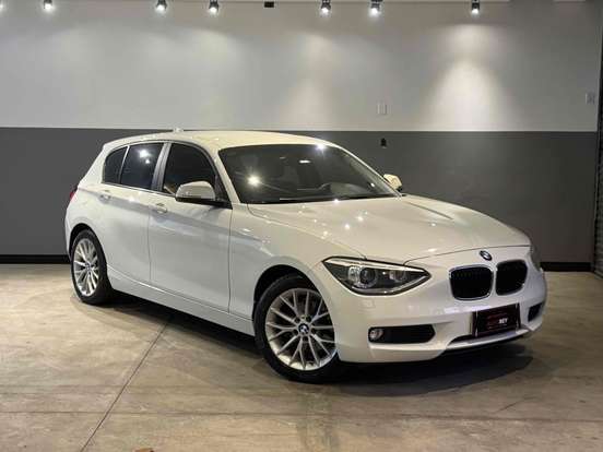 BMW-118i-1.6 SPORT GP 16V TURBO GASOLINA 4P AUTOMÁTICO BMW-118i-2014