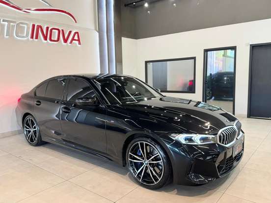 BMW-320i-2023