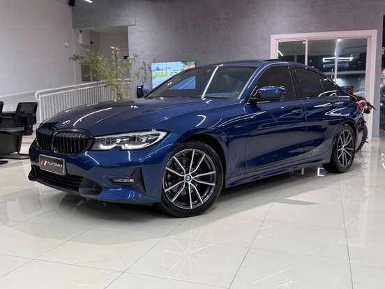 BMW-320i-2021