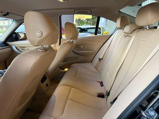 BMW-320i-2.0 GP 16V TURBO GASOLINA 4P AUTOMÁTICO BMW-320i-2013
