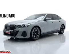 BMW 530e 2.0 TWINPOWER PHEV M SPORT AUTOMÁTICO BMW 530e 2.0 TWINPOWER PHEV M SPORT AUTOMÁTICO