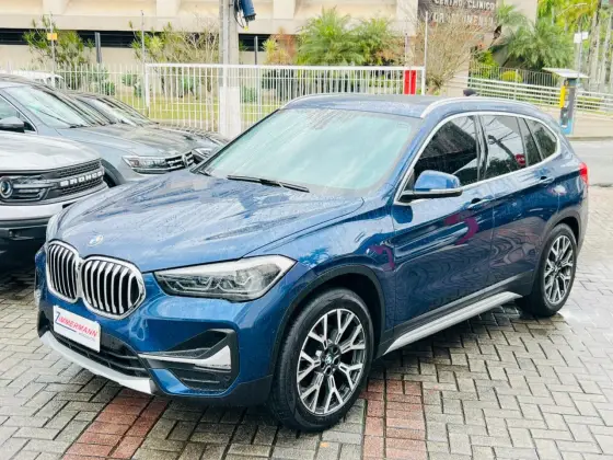 BMW X1 2.0 16V TURBO ACTIVEFLEX SDRIVE20I X-LINE 4P AUTOMÁTICO