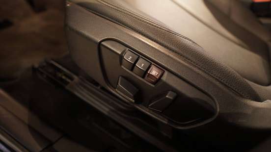 BMW-X1-2.0 16V TURBO ACTIVEFLEX SDRIVE20I 4P AUTOMÁTICO BMW-X1-2016