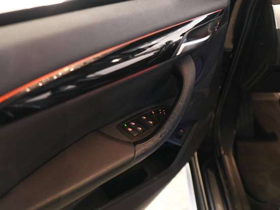 BMW-X1-2.0 16V TURBO ACTIVEFLEX SDRIVE20I 4P AUTOMÁTICO BMW-X1-2016