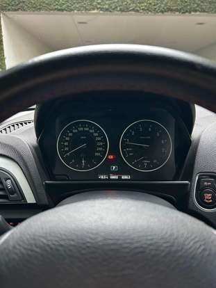 BMW-120i-2015