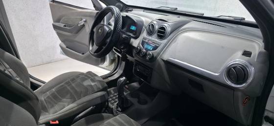 /en/city/cate-car-used-car/chevrolet-agile-2013-1-4-mpfi-ltz-8v-flex-4p-manual-50487336239170560/-7