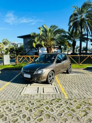 CHEVROLET CELTA 1.0 MPFI ADVANTAGE 8V FLEX 4P MANUAL CHEVROLET CELTA 1.0 MPFI ADVANTAGE 8V FLEX 4P MANUAL
