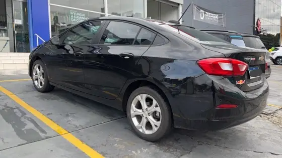 CHEVROLET CRUZE 1.4 TURBO LT 16V FLEX 4P AUTOMÁTICO CHEVROLET CRUZE 1.4 TURBO LT 16V FLEX 4P AUTOMÁTICO