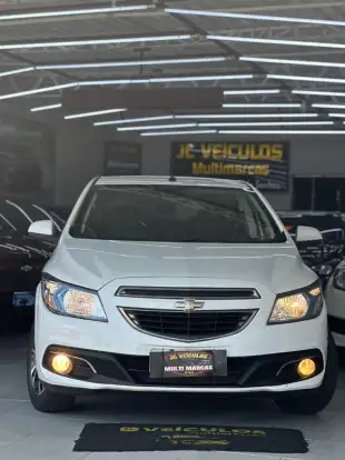 CHEVROLET-ONIX-2013