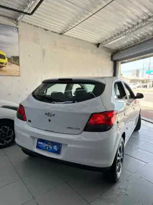 CHEVROLET-ONIX-1.4 MPFI LTZ 8V FLEX 4P MANUAL CHEVROLET-ONIX-2013