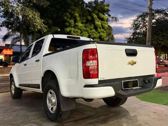 CHEVROLET-S10-2.8 16V TURBO DIESEL LS CD 4X4 MANUAL CHEVROLET-S10-2022