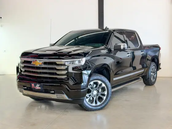 CHEVROLET SILVERADO 5.3 V8 GASOLINA 1500 HIGH COUNTRY 4X4 AUTOMÁTICO