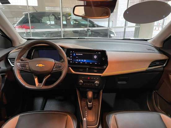 CHEVROLET-TRACKER-2025