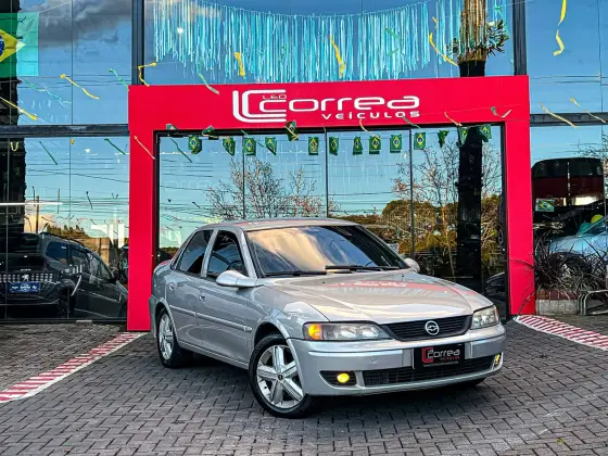 CHEVROLET VECTRA 2.0 MPFI EXPRESSION 8V GASOLINA 4P MANUAL CHEVROLET VECTRA 2.0 MPFI EXPRESSION 8V GASOLINA 4P MANUAL