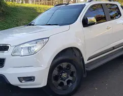 CHEVROLET S10 2.5 LTZ 4X4 CD 16V FLEX 4P MANUAL CHEVROLET S10 2.5 LTZ 4X4 CD 16V FLEX 4P MANUAL