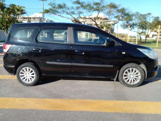 CHEVROLET-SPIN-1.8 LT 8V FLEX 4P AUTOMÁTICO CHEVROLET-SPIN-2013