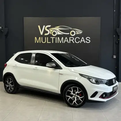 FIAT ARGO 1.8 E.TORQ FLEX HGT MANUAL FIAT ARGO 1.8 E.TORQ FLEX HGT MANUAL
