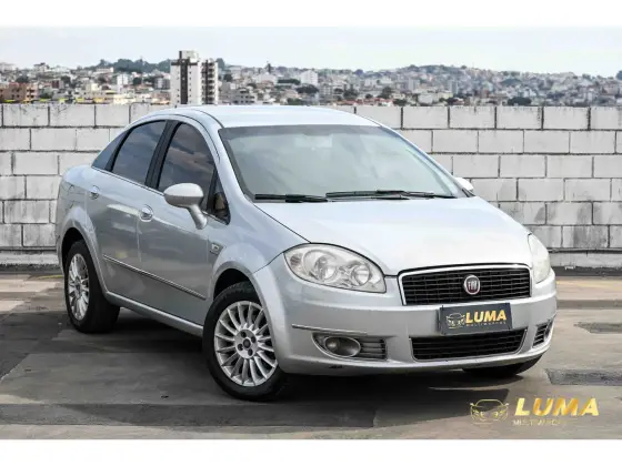 FIAT LINEA 1.9 MPI ABSOLUTE 16V FLEX 4P AUTOMATIZADO FIAT LINEA 1.9 MPI ABSOLUTE 16V FLEX 4P AUTOMATIZADO