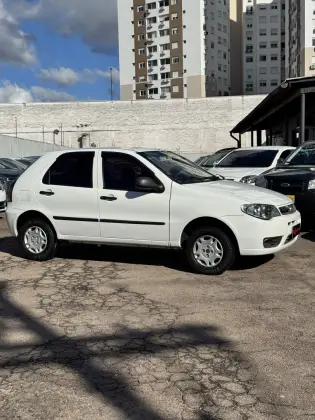 FIAT PALIO 1.0 MPI FIRE ECONOMY 8V FLEX 4P MANUAL FIAT PALIO 1.0 MPI FIRE ECONOMY 8V FLEX 4P MANUAL