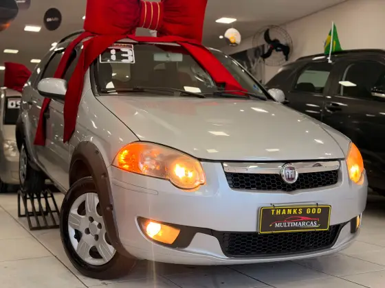 FIAT PALIO 1.6 TREKKING WEEKEND 16V FLEX 4P MANUAL FIAT PALIO 1.6 TREKKING WEEKEND 16V FLEX 4P MANUAL