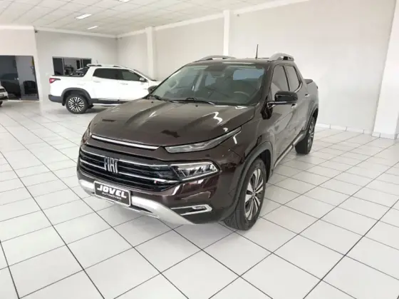 FIAT TORO 2.0 16V TURBO DIESEL VOLCANO 4WD AT9 FIAT TORO 2.0 16V TURBO DIESEL VOLCANO 4WD AT9