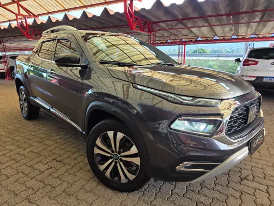 FIAT TORO 2.0 16V TURBO DIESEL VOLCANO 4WD AT9 FIAT TORO 2.0 16V TURBO DIESEL VOLCANO 4WD AT9
