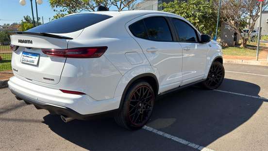 FIAT-FASTBACK-2024