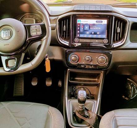 FIAT-STRADA-2021