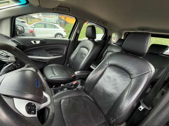 FORD-ECOSPORT-2014