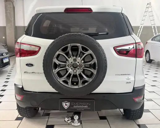 FORD-ECOSPORT-2016