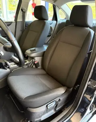 FORD-FOCUS-2013