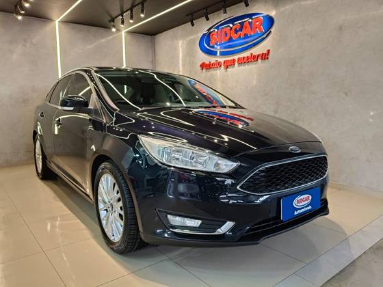 FORD FOCUS 2.0 SE PLUS SEDAN 16V FLEX 4P POWERSHIFT