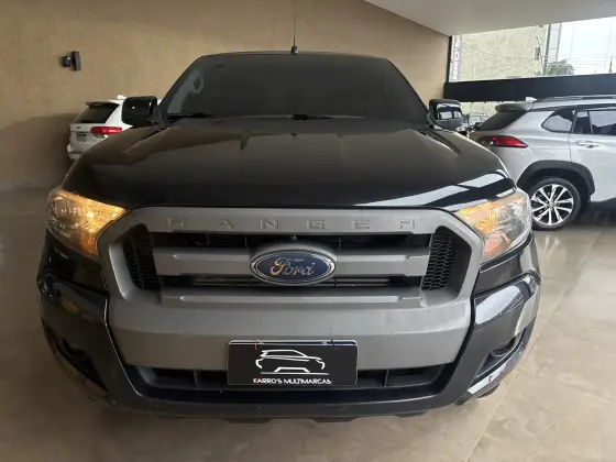 FORD RANGER 2.2 XLS 4X4 CD 16V DIESEL 4P AUTOMÁTICO