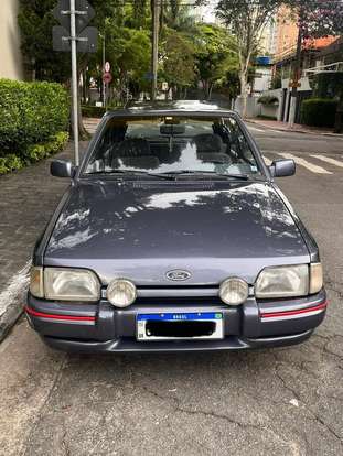 FORD-ESCORT-1989