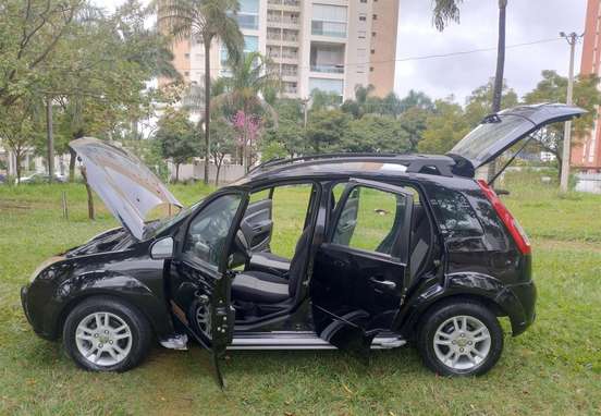 FORD-FIESTA-2007