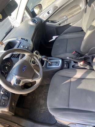 FORD-FIESTA-2015