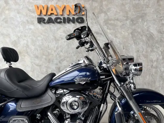 HARLEY-DAVIDSON-ROAD KING CLASSIC HARLEY-DAVIDSON-ROAD KING CLASSIC-2013