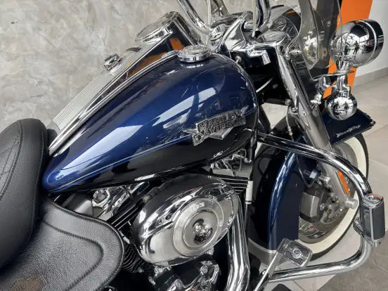 HARLEY-DAVIDSON-ROAD KING CLASSIC-2013