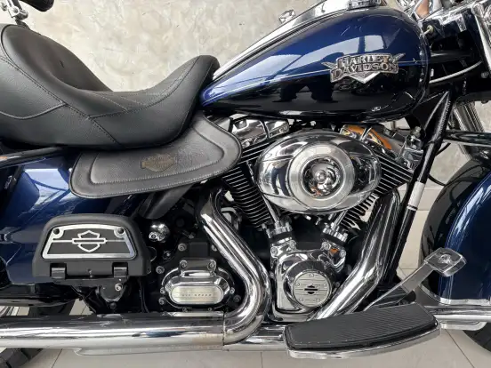 HARLEY-DAVIDSON-ROAD KING CLASSIC HARLEY-DAVIDSON-ROAD KING CLASSIC-2013