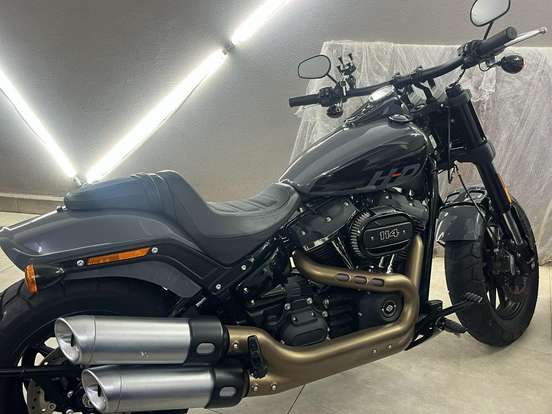 HARLEY-DAVIDSON-SOFTAIL FAT BOB 114-2022