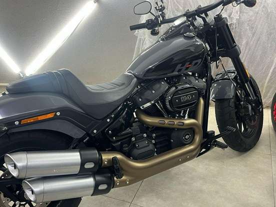 HARLEY-DAVIDSON-SOFTAIL FAT BOB 114-2022