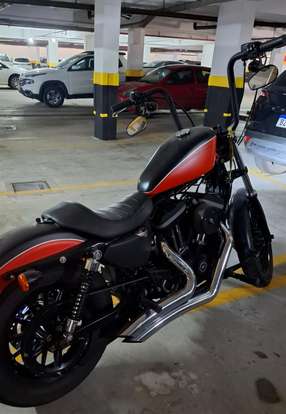 HARLEY-DAVIDSON-SPORTSTER XL 883 R-2008