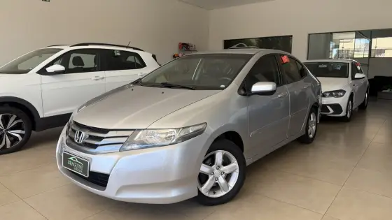 HONDA CITY 1.5 LX 16V FLEX 4P MANUAL HONDA CITY 1.5 LX 16V FLEX 4P MANUAL