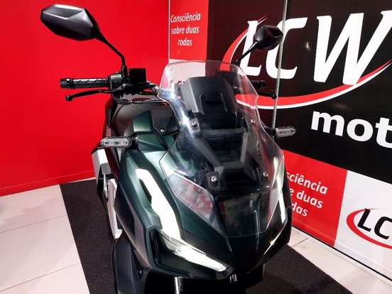 HONDA-ADV-2023